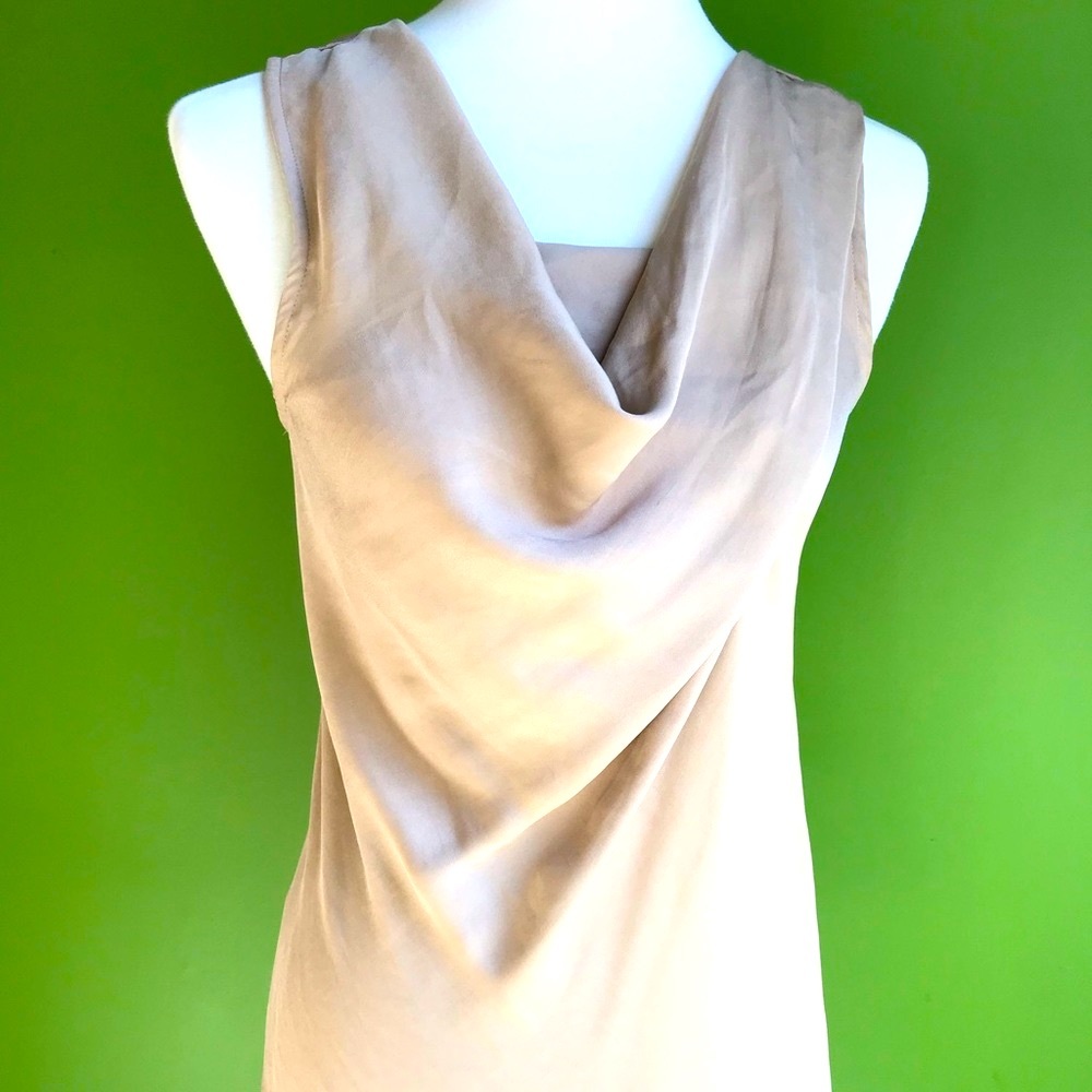 Ann Taylor sleeves top